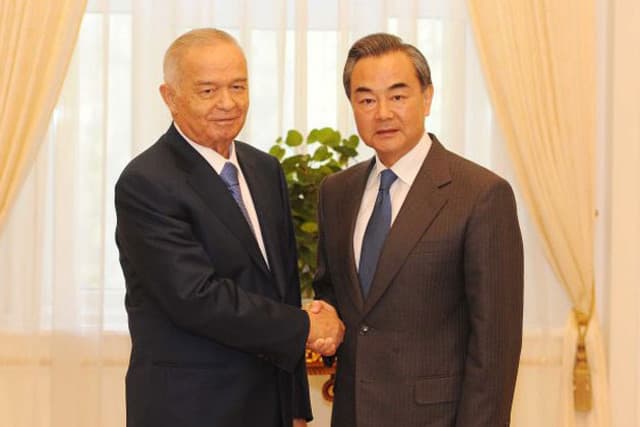 Islom Karimov Xitoy tashqi ishlar vazirini qabul qildi
