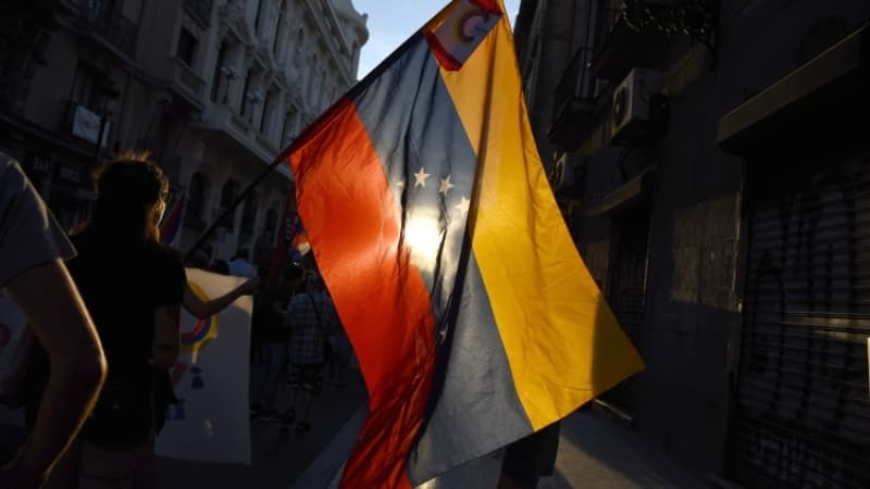 Venesuelaning 7 mln fuqarosi kiberhujum sababli mobil aloqasiz qoldi