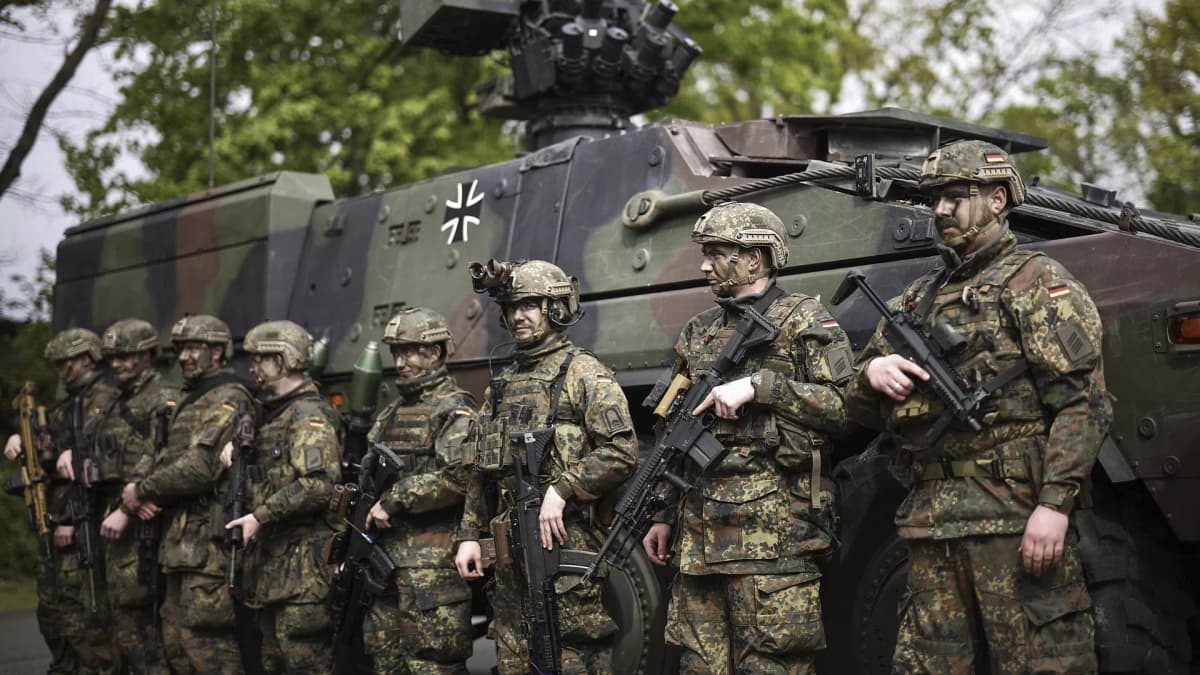 Германиянинг сара аскарлари Россия билан эҳтимолий урушга тайёргарликни бошлади