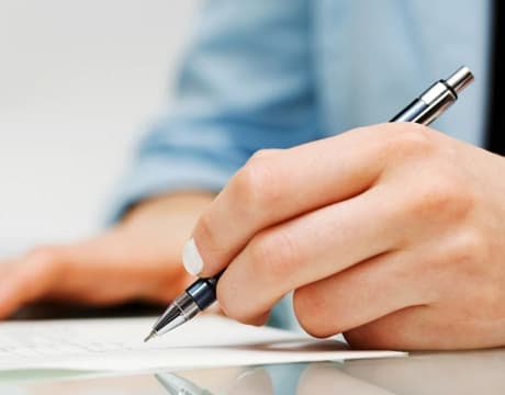 Hukumat litsenziya va ruxsatnoma olish jarayonlarini soddalashtirishni rejalashtirmoqda