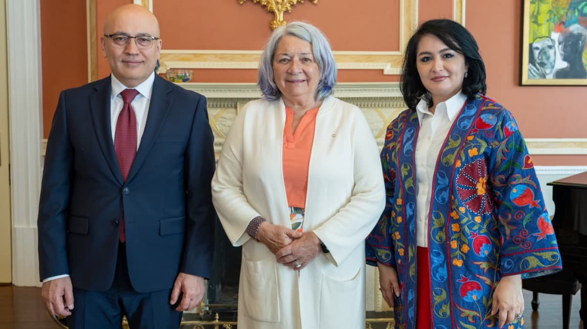 Ambassador of Uzbekistan presents credentials to Governor General of Canada