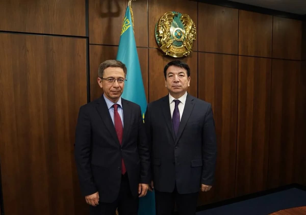 O‘zbekiston va Qozog‘iston ta’limda qo‘shma dasturlarni amalga oshirishni muhokama qilyapti