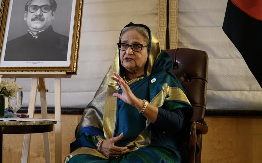 Bangladesh Hindistondan sobiq bosh vazir Shayx Hasinani ekstraditsiya qilishga yordam berishni so‘ramoqda