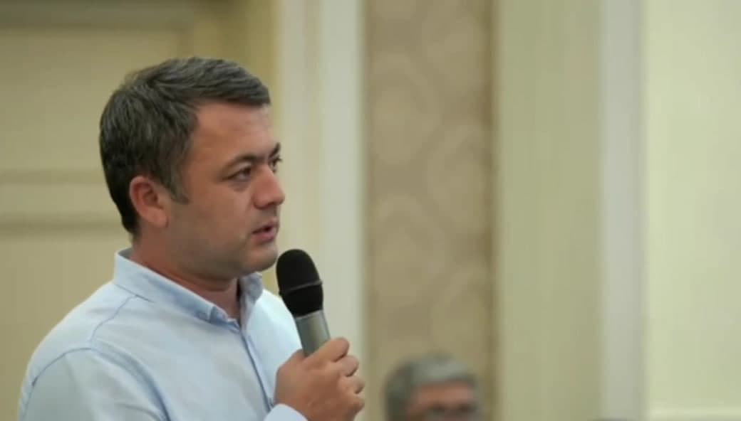 “Quyosh panellari uchun butlovchi qismlarni bojsiz olib kirish ikkita korxonaga berilgan” - tadbirkor