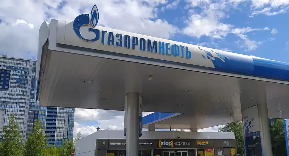 Rossiyada benzin eksportiga taqiq yil oxirigacha uzaytirildi