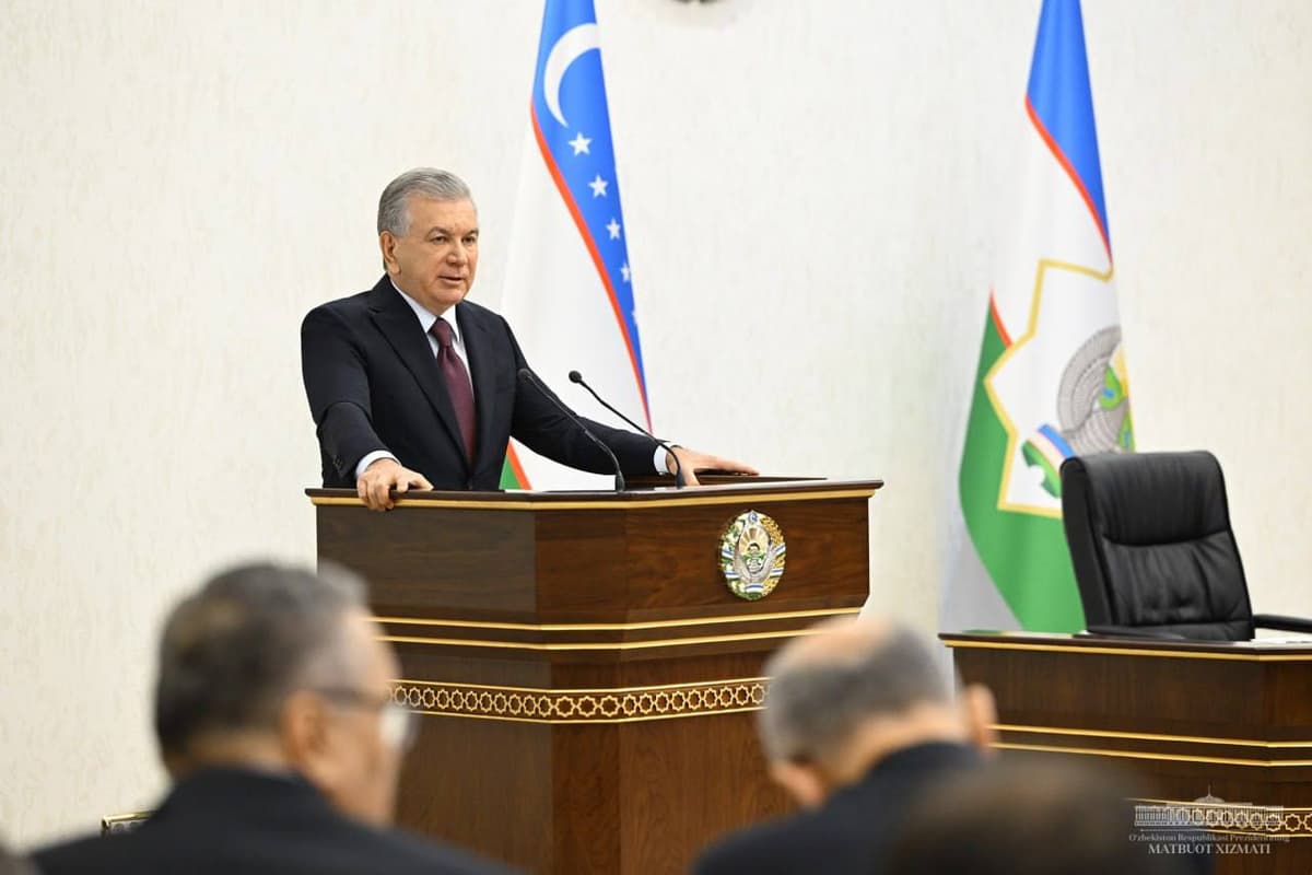President Mirziyoyev severely criticizes shortcomings in pharmaceutical industry