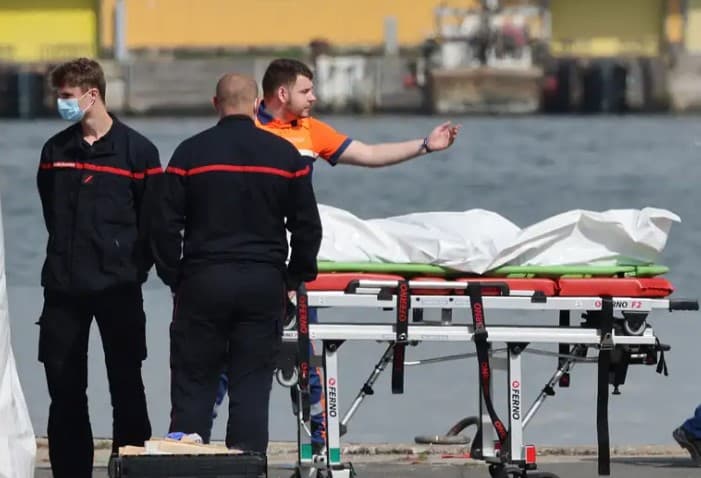 Britaniyaga kirishga uringan 10 ga yaqin muhojir halok bo‘ldi