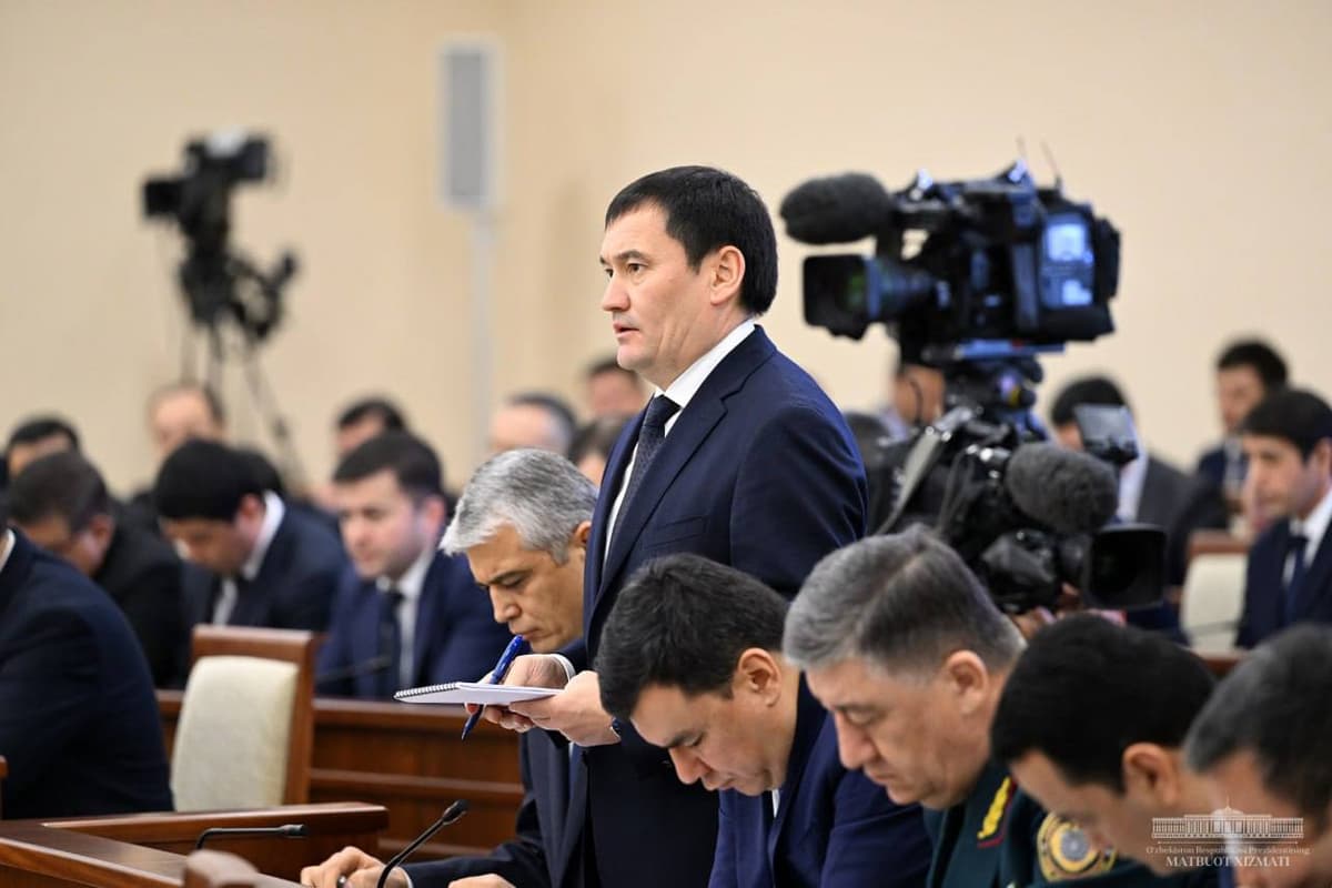 Министру транспорта и ряду высокопоставленных чиновников объявлены выговора