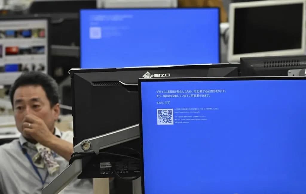 Компании по всему миру сообщили о технических проблемах из-за сбоя Windows