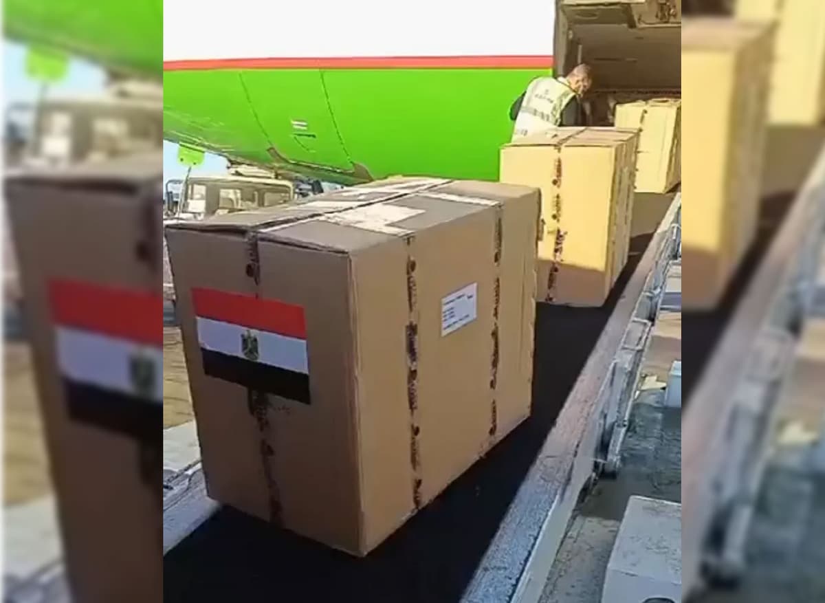 Мисрдан Тошкентга гепатитга қарши дориларнинг жорий йилдаги бешинчи партияси етказилди
