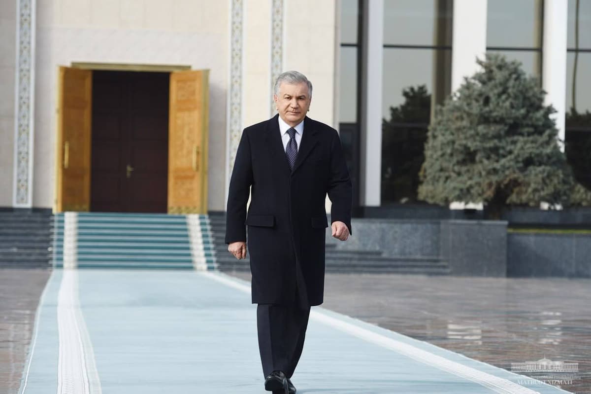 President Shavkat Mirziyoyev departs for China