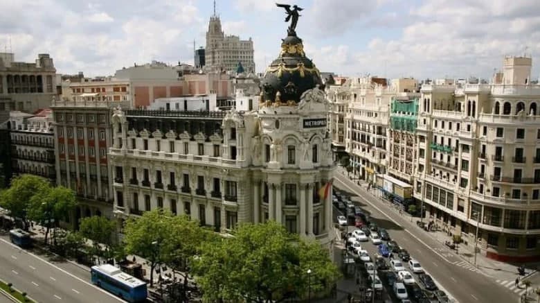 Uzbekistan and Spain discuss establishing medical institution branches and professional training programs