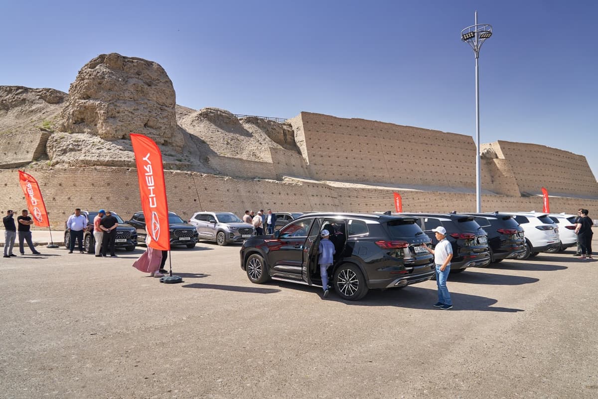 Chery brendi Buxoro viloyatidagi avtomobil egalarini WCWL loyihasi doirasida birlashtirdi