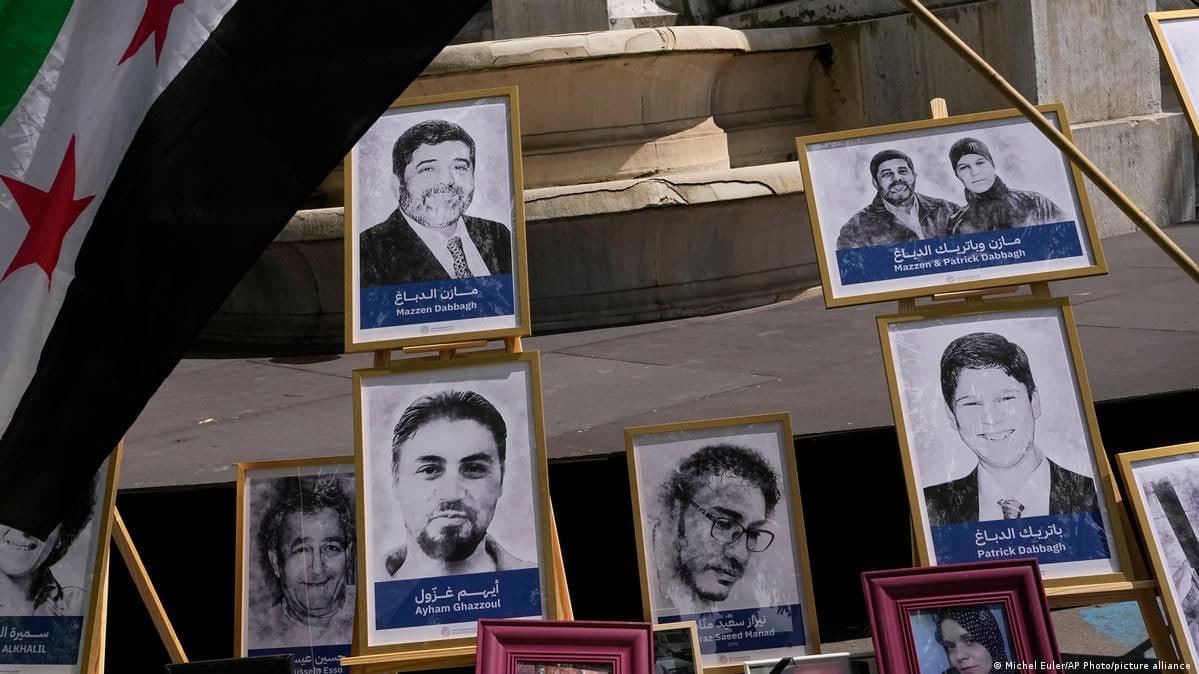 Fransiyada 3 nafar suriyalik urush jinoyatlari uchun sirtdan qamaldi