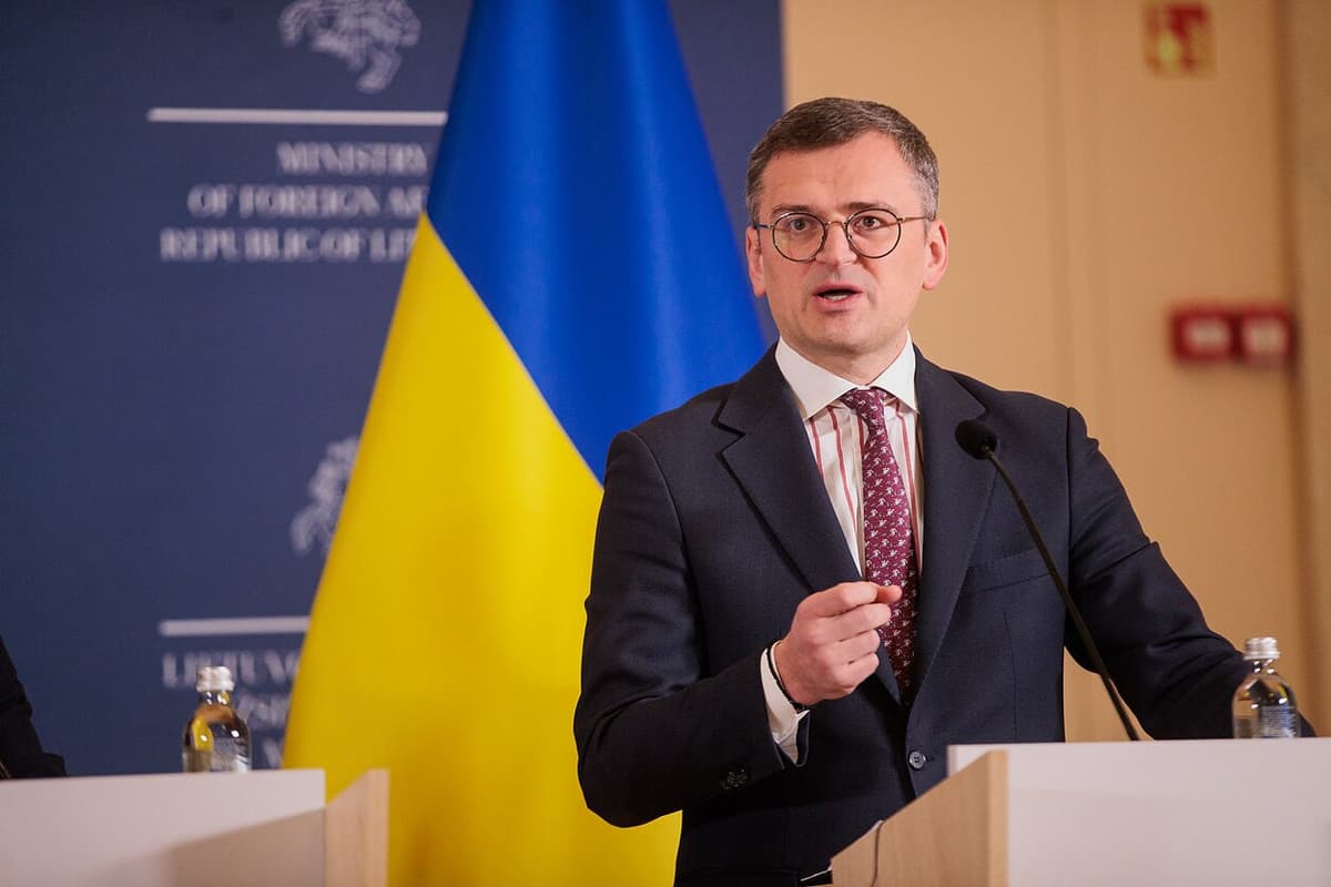 Kuleba Bryusselda Kiyevga harbiy yordamni tezlashtirishni muhokama qiladi