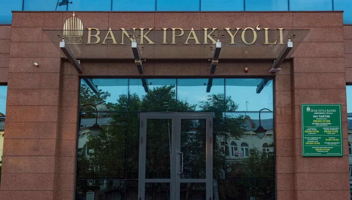 “Ipak Yuli” Bank imposed a fine for false advertising