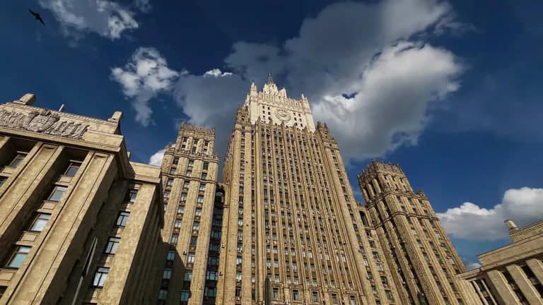 Россия: Арманистоннинг КХШТда тўлиқ ҳамкорликка қайтиши учун эшиклар очиқ