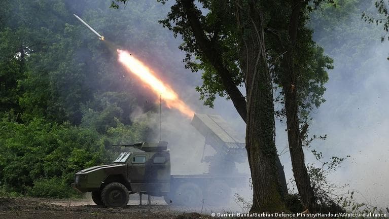 Serbiya NATO davlatlariga qurol sotishda davom etadi
