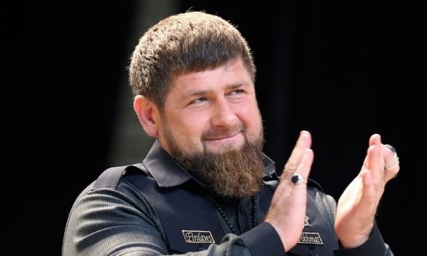 Ramzon Qodirov hayotni va go‘zal ayollarni sevishini tan oldi