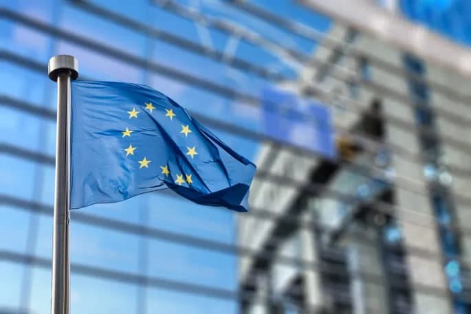 YeI Rossiya aktivlaridan tushgan foydani birinchi marta Ukrainaga o‘tkazmoqda