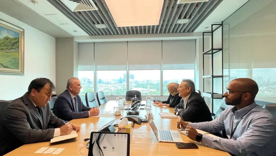 Malaysian sovereign fund Khazanah Nasional Berhad expresses interest in privatization projects in Uzbekistan