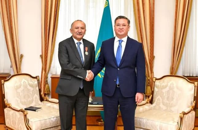 Uzbekistan’s ambassador to Kazakhstan awarded the Order of "Dostyk"