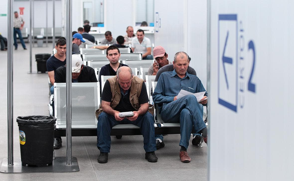 Москвада мигрантлар учун «электрон паспорт» бериш бошланади
