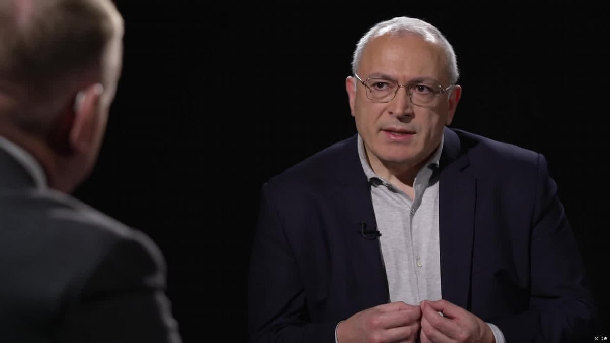 Rossiya Bosh prokuraturasi Mixail Xodorkovskiyni sudga berdi