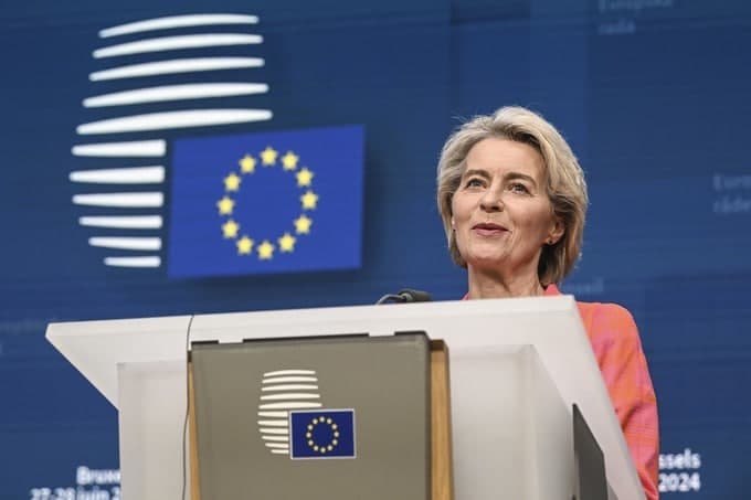 Shavkat Mirziyoyev congratulates Ursula von der Leyen on re-election as European Commission President