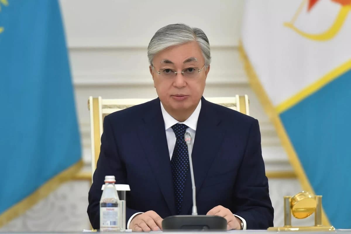 Токаев поручил принять меры по безопасности после обращения Путина