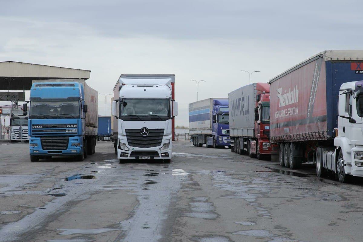 Uzbekistan experiences significant import growth amid slump in Russia trade