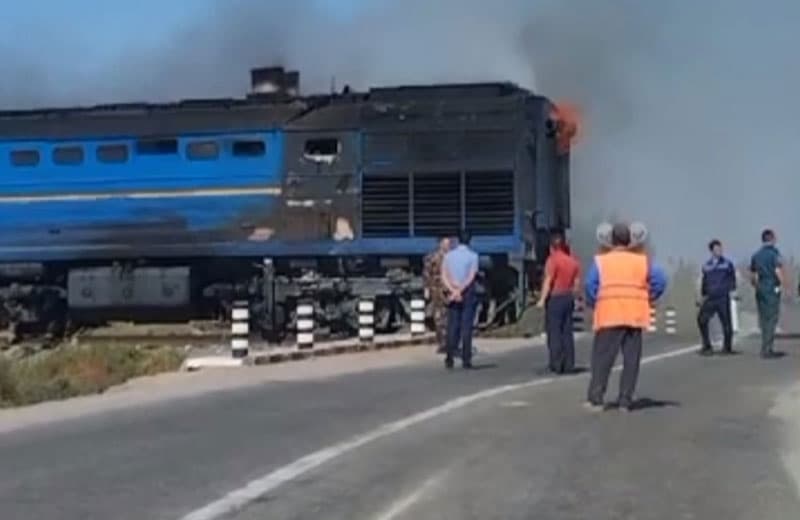 Fire breaks out on passenger train bound for Nukus