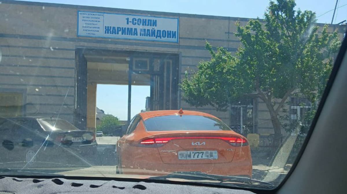 Sports car with license plate “777” confiscated in Namangan due to its owner’s financial obligation