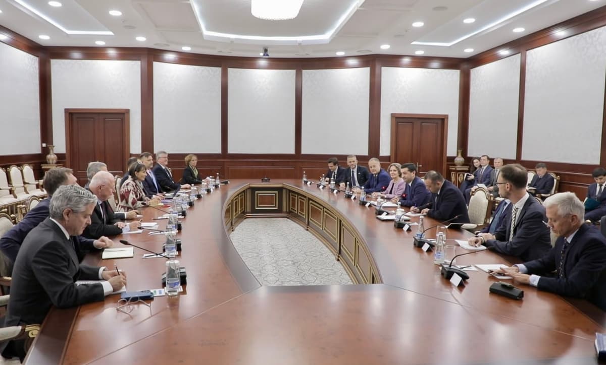 O‘zbekiston TIV rahbari YeI va 14 ta Yevropa davlati diplomatik missiyasi rahbarlarini qabul qildi
