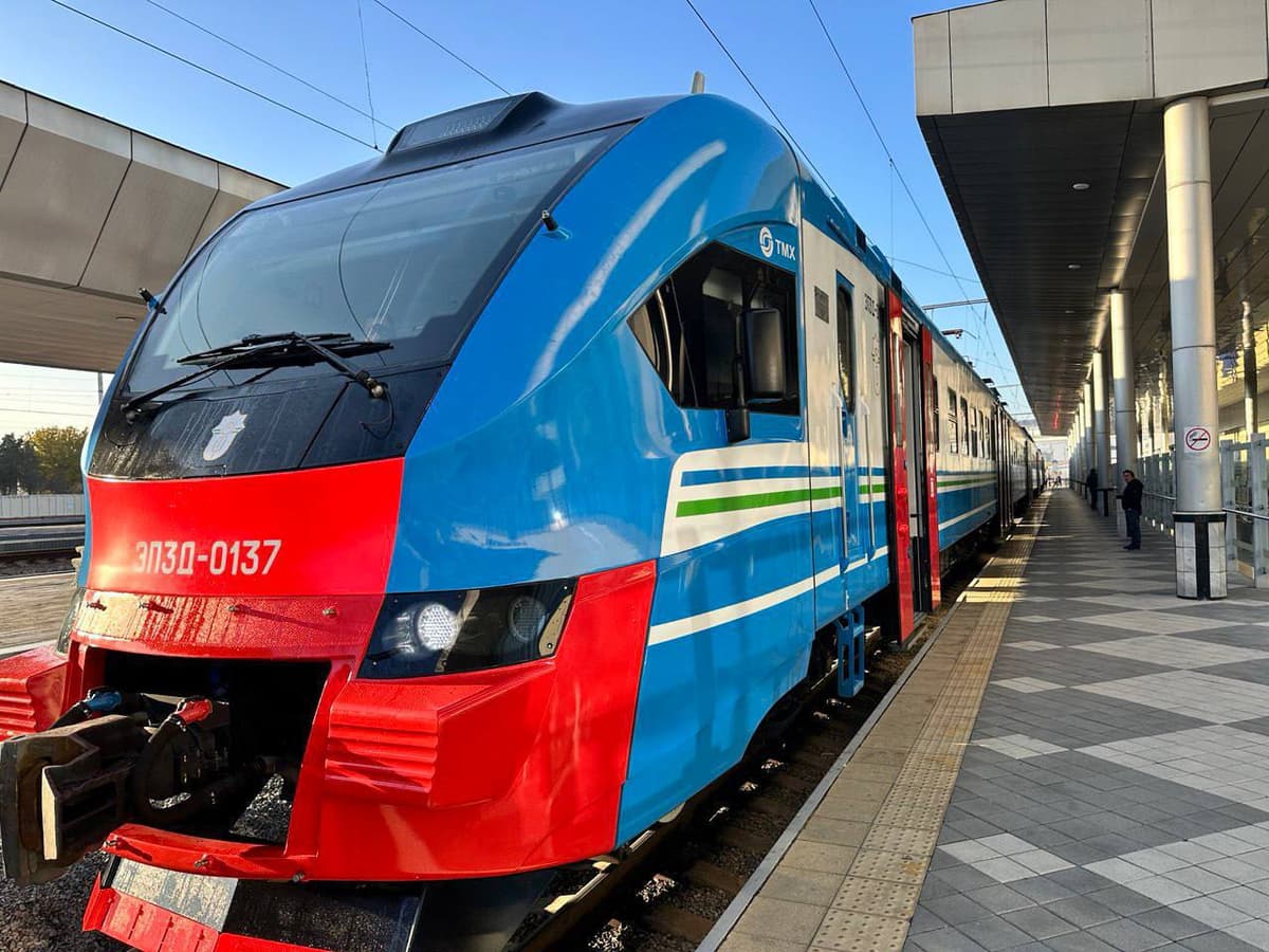 «Toshkent - Xojikent» yo‘nalishida yangi tezyurar elektropoyezd qo‘yiladi