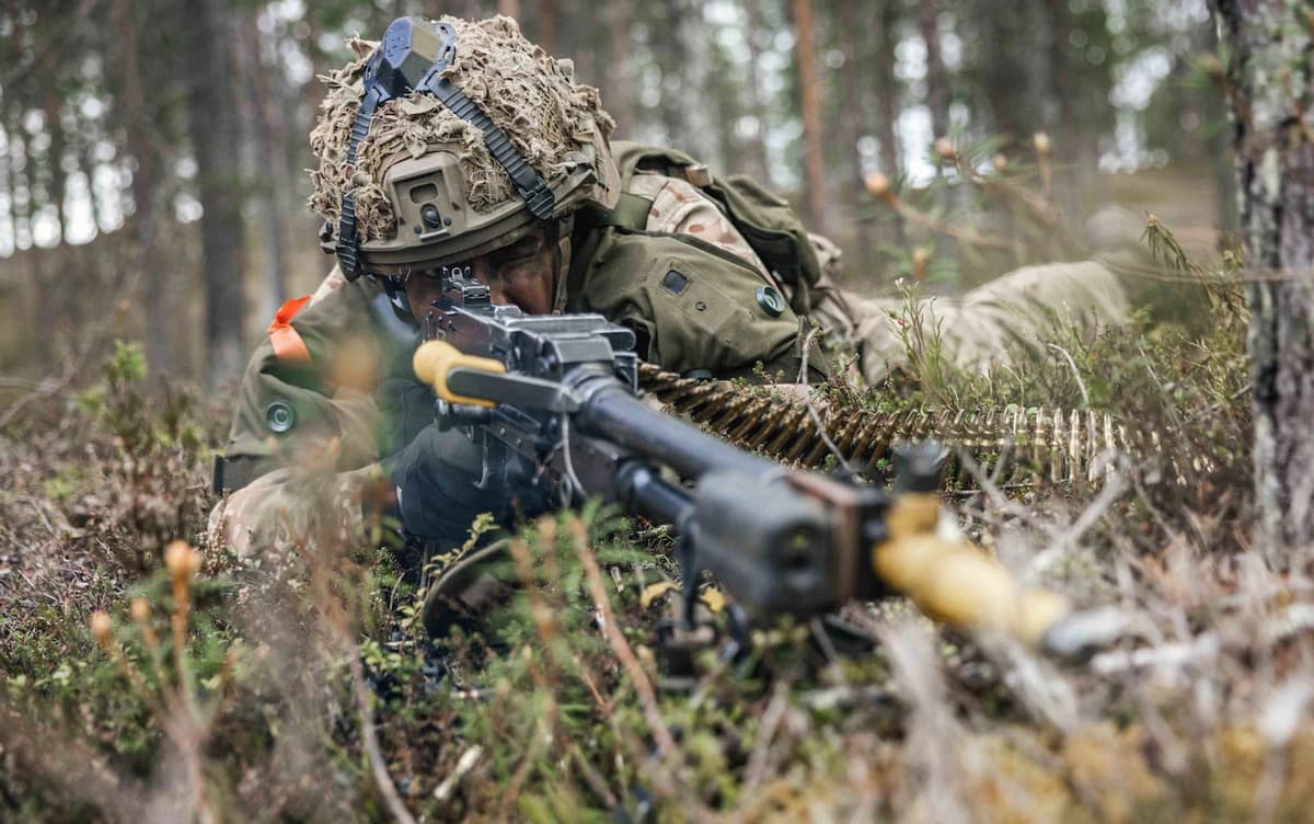 Britaniyalik harbiylar ommaviy ravishda armiyadan ketishni boshladi