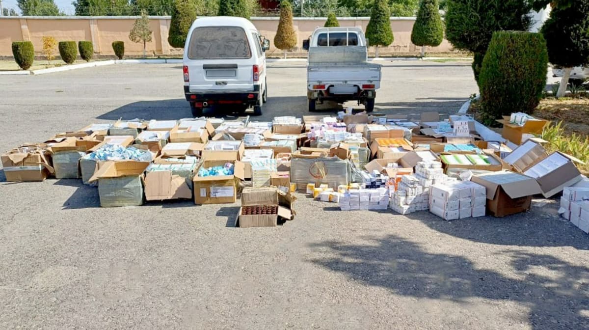 Andijan residents sentenced for involvement in illegal drug smuggling from Kyrgyzstan