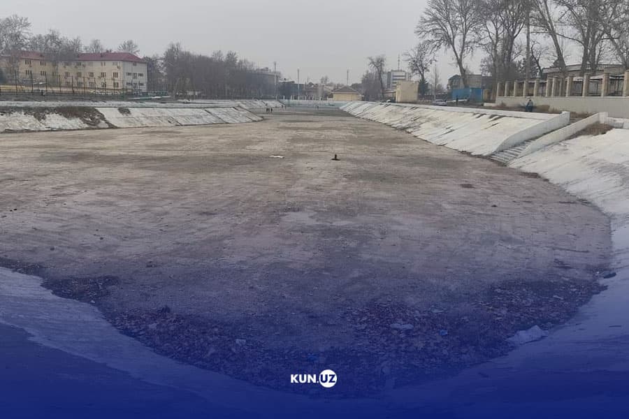 По решению Хайруллы Бозорова озеро площадью в 2 гектара в центре Ферганы было передано фирме, открывшейся три недели назад