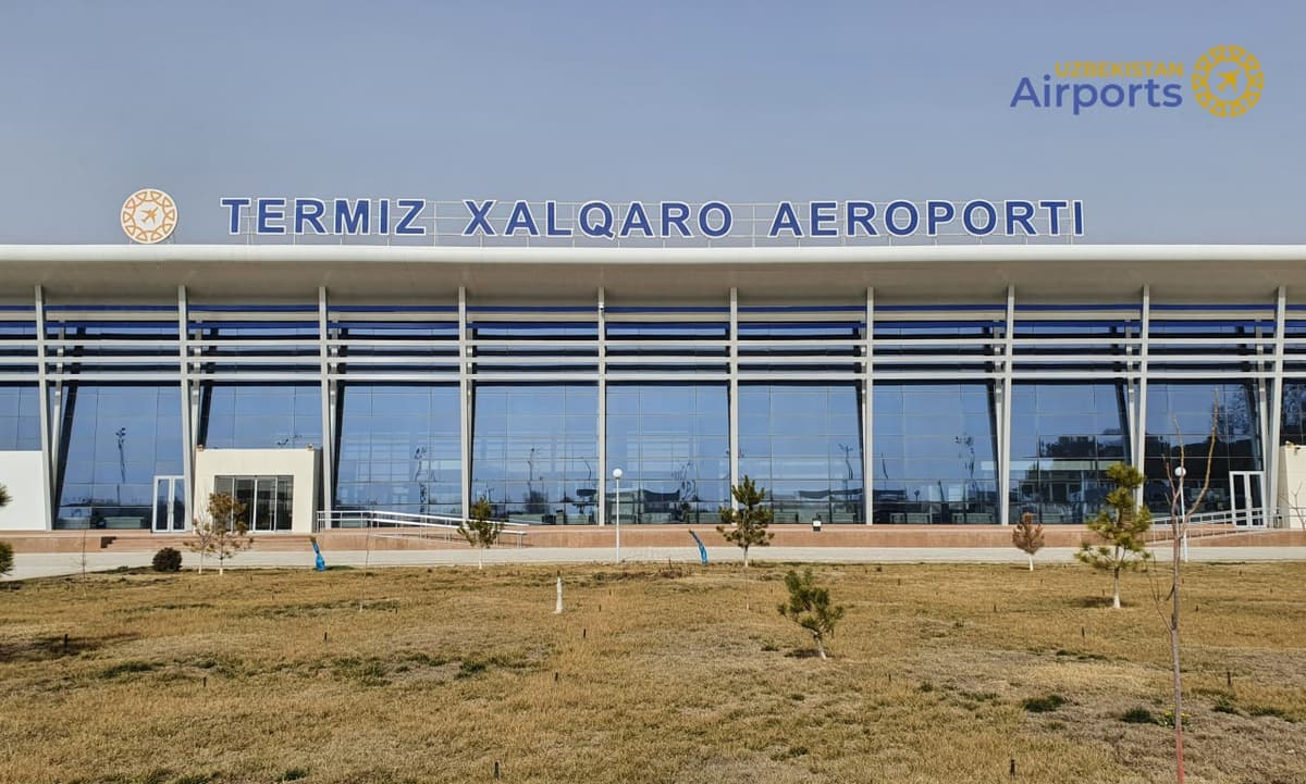 Termizdagi chang bo‘roni tufayli Toshkent – Termiz reysi Qarshiga qo‘ndi