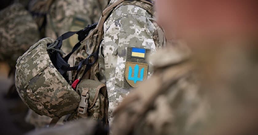 Oliy rada muddatli harbiy xizmatchilar demobilizatsiyasi to‘g‘risida qonun qabul qildi