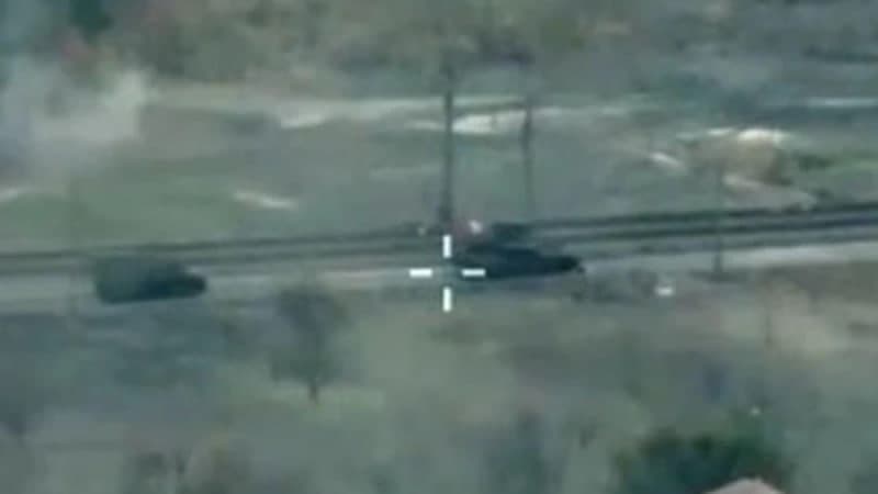 Rossiya kolonnasi Kupyanskka yorib kirgan, ammo Ukraina uni yakson qilganini aytmoqda. Nimalar ma’lum?