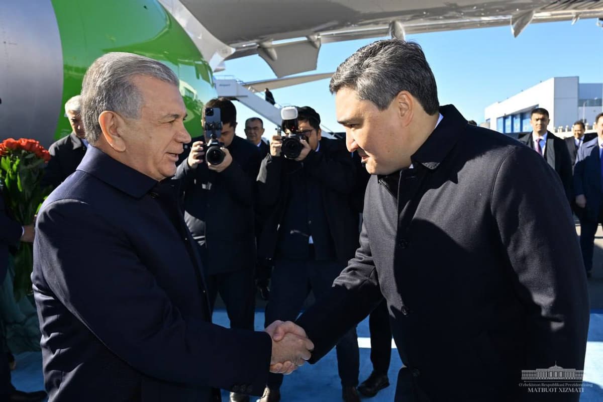 Shavkat Mirziyoyev Ostonaga yetib bordi