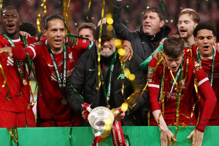 «Liverpul» «Chelsi» va VAR’ni yengdi, Klopp «Enfild»dagi so‘nggi mavsumida sovrin yutdi