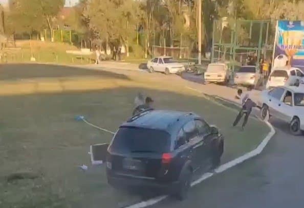 В Сырдарье осужден мужчина, который на автомобиле Captiva наехал на людей. Его машину конфисковали