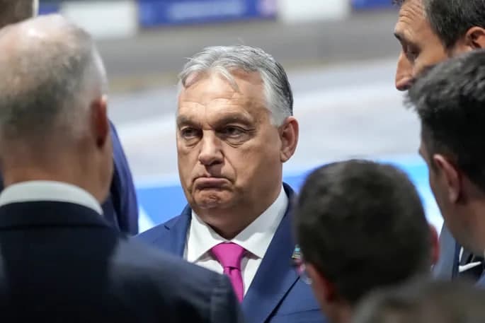Венгрия блокирует выдачу Украине кредита в 35 млрд евро