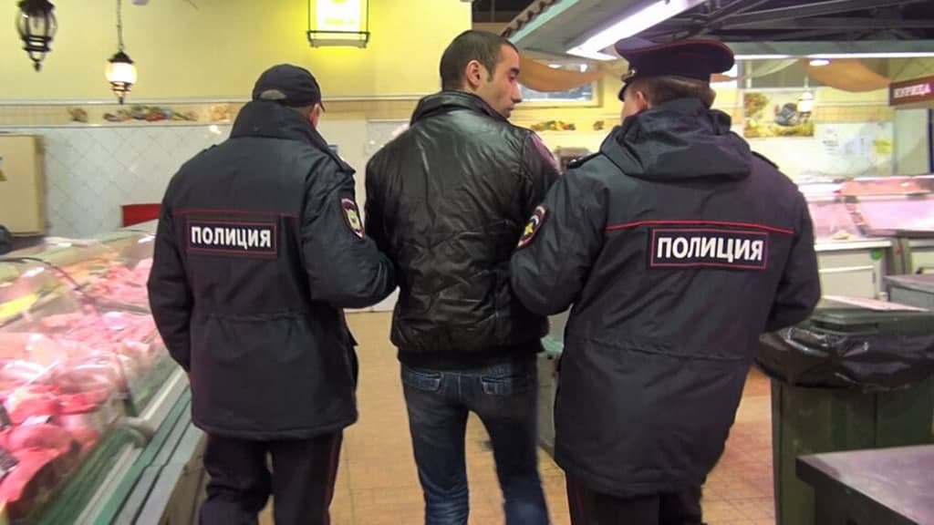 Число депортированных из России иностранцев выросло на более 50%