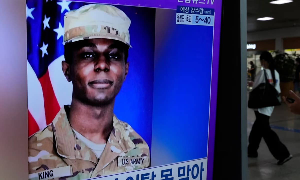 Shimoliy Koreyaga qochib o‘tgan amerikalik askar sharmandalarcha armiyadan haydalgani ma’lum bo‘ldi