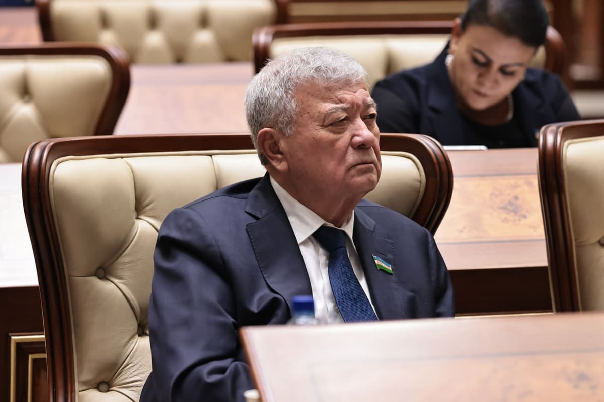 «Mas’ullar aviachipta muammosini yechish imkonsizligi haqida asossiz bayonot bergan» - senator