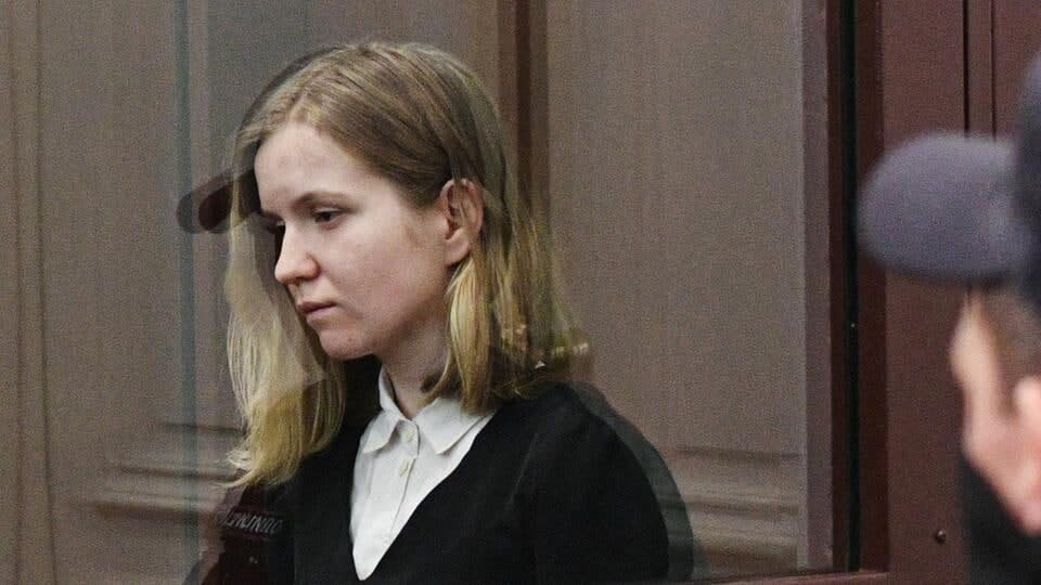 Peterburgdagi kafeda portlash uyushtirgan Trepova 28 yilga qamalishi mumkin