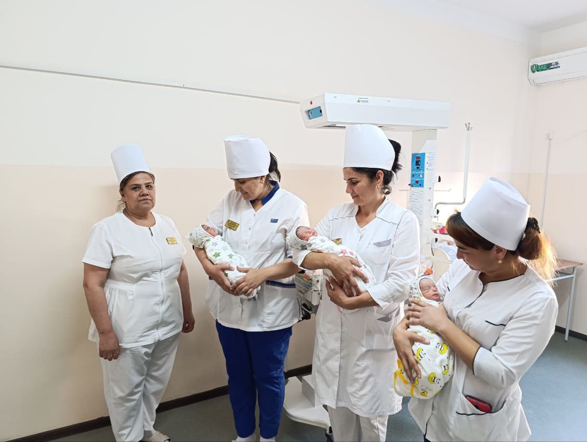 34-year-old woman gives birth to triplets in Navoi
